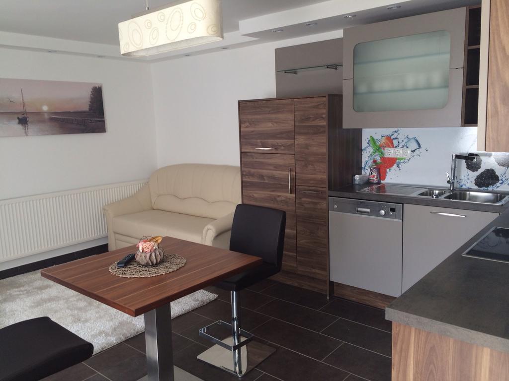 Leiner Apartman Hévíz Chambre photo