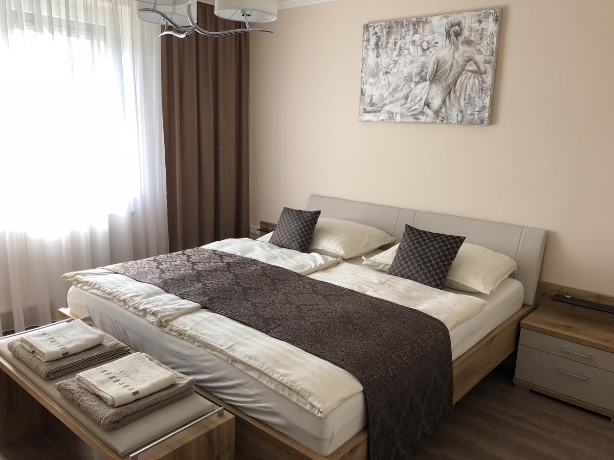 Leiner Apartman Hévíz Extérieur photo