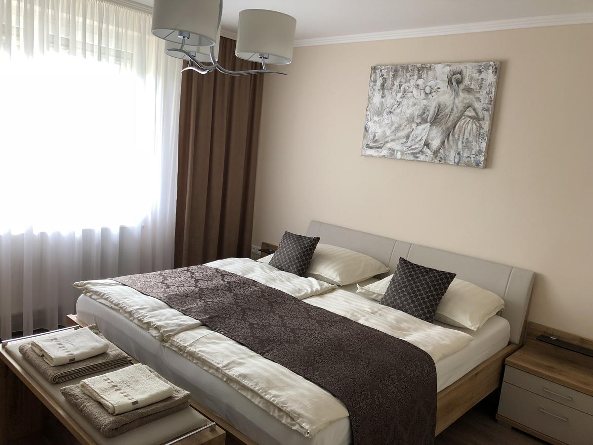 Leiner Apartman Hévíz Extérieur photo